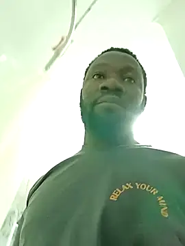 shoodly99 online show from November 7, 2025, 1:54 am