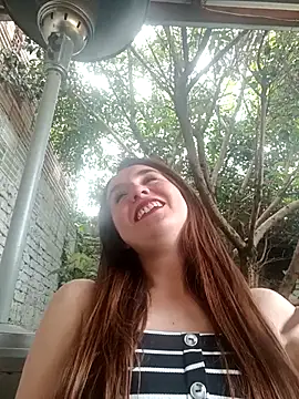 Snapshot of Alyah_1-2 chatting on October 28, 2025, 9:14 pm Alyah 1-2 online show from October 28, 2025, 9:14 pm