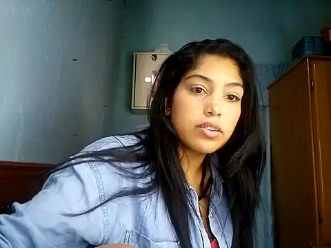 aleexacandy online show from November 23, 2025, 2:21 am