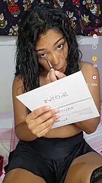 aleexacandy online show from April 18, 2026, 2:52 pm