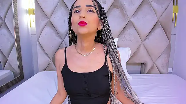 Snapshot of violett_rabbit_ chatting on January 16, 2026, 8:13 pm violett rabbit online show from January 16, 2026, 8:13 pm