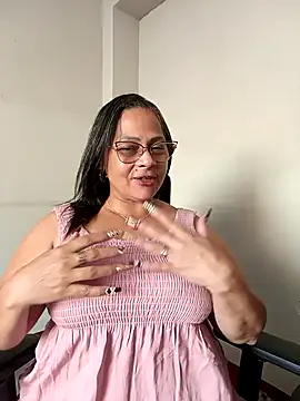 Snapshot of Angie_milf50 chatting on April 19, 2026, 8:55 pm Angie milf50 online show from April 19, 2026, 8:55 pm