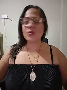 Snapshot of Angie_milf50 chatting on May 31, 2026, 11:16 pm Angie milf50 online show from May 31, 2026, 11:16 pm