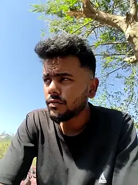 devil boy 0909 online show from April 15, 2026, 3:56 am