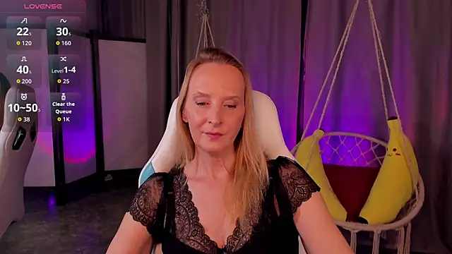 ScarlettPalmer online show from January 14, 2026, 10:08 am