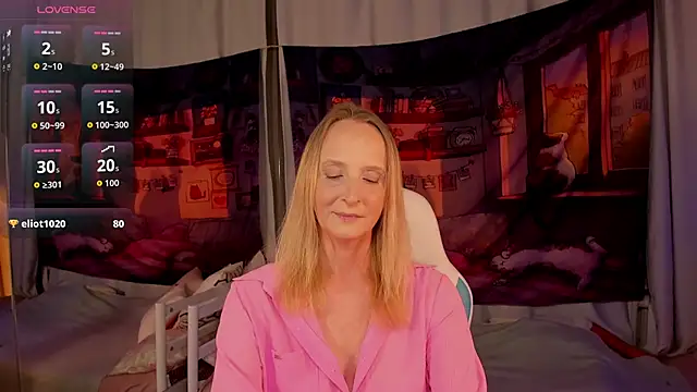 ScarlettPalmer online show from June 3, 2026, 10:38 am