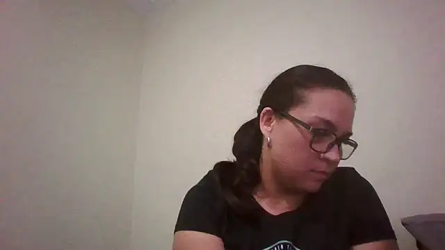 lilMissMarli online show from April 2, 2026, 1:40 pm