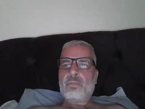 Snapshot of AleAli42 chatting on October 26, 2025, 7:36 pm AleAli42 online show from October 26, 2025, 7:36 pm