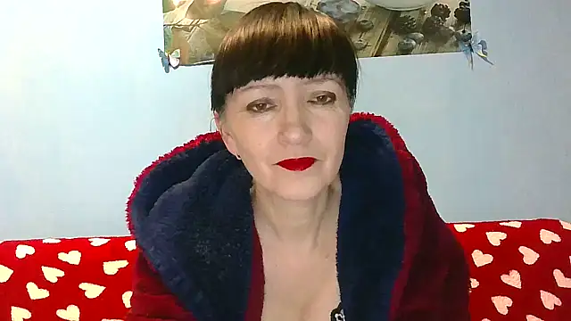 IffetLove42 online show from March 7, 2026, 7:52 pm