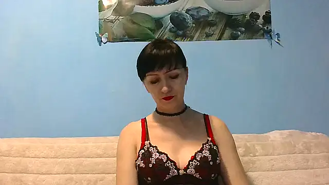 IffetLove42 online show from January 6, 2026, 7:18 pm