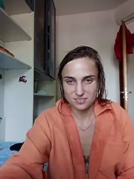 SinnEmily online show from July 13, 2026, 3:22 pm