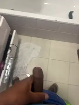 negrinho5 online show from April 5, 2026, 1:34 am