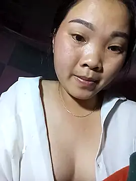 Snapshot of Lovebaby-love chatting on December 18, 2025, 2:54 pm Lovebaby-love online show from December 18, 2025, 2:54 pm