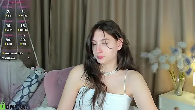 May Yam online show from February 11, 2026, 12:32 am