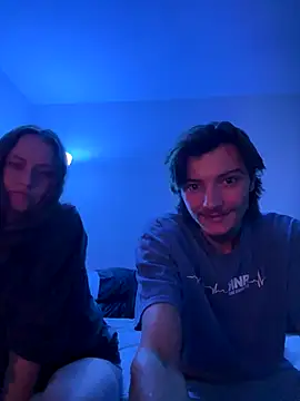 Bigfeetbigdong69 online show from October 31, 2025, 5:37 am