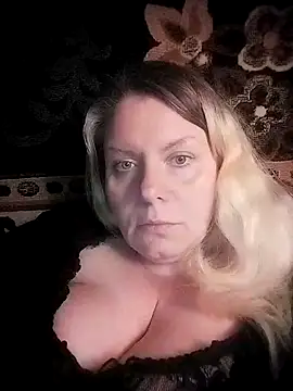 Lana-murr online show from November 23, 2025, 7:46 pm