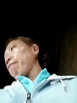 bella-la online show from February 17, 2026, 12:41 am