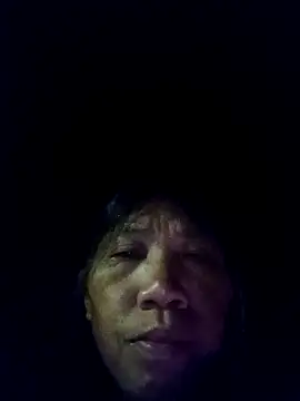 bella-la online show from November 6, 2025, 1:48 pm