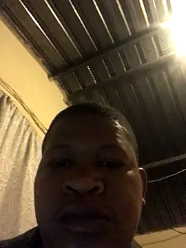 Snapshot of Johnparis505 chatting on October 30, 2025, 2:54 am Johnparis505 online show from October 30, 2025, 2:54 am