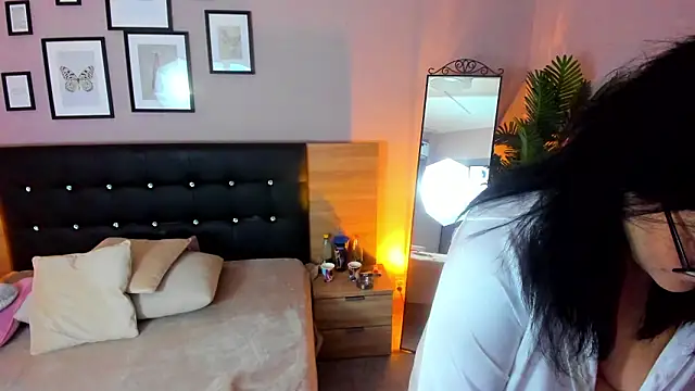 Snapshot of valeryablack chatting on February 24, 2026, 7:26 pm valeryablack online show from February 24, 2026, 7:26 pm