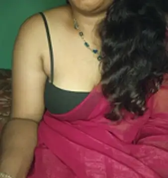 shreyareddy99 online show from November 15, 2025, 4:00 pm