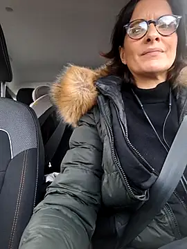 Piediniecollant online show from January 14, 2026, 11:03 am