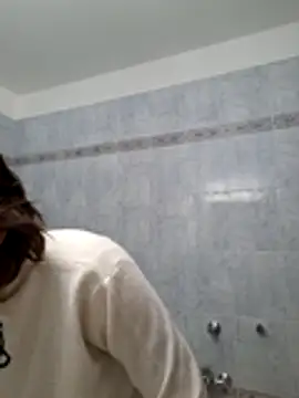 Piediniecollant online show from January 7, 2026, 5:45 am