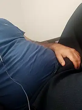 Snapshot of centro6891 chatting on October 28, 2025, 9:19 am centro6891 online show from October 28, 2025, 9:19 am