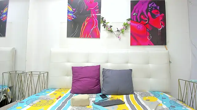 ahsly78alejandro online show from October 30, 2025, 1:09 pm