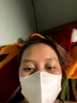 Beauty in online show from November 11, 2025, 4:35 pm