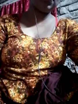 Liza0103 online show from October 28, 2025, 4:50 pm