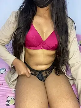 Snapshot of Shelas_room_official chatting on February 5, 2026, 11:17 am Shelas room official online show from February 5, 2026, 11:17 am