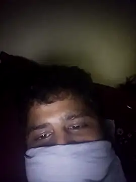 Snapshot of TN--KL chatting on October 27, 2025, 7:59 pm TN--KL online show from October 27, 2025, 7:59 pm