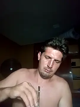 calitox1995 online show from February 3, 2026, 5:38 am