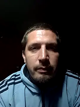 calitox1995 online show from April 17, 2026, 4:48 am