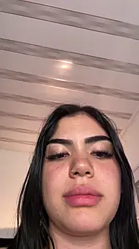 Snapshot of VioletEvanzz chatting on November 13, 2025, 12:47 am VioletEvanzz online show from November 13, 2025, 12:47 am