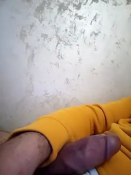 Snapshot of Fa7l1995 chatting on January 14, 2026, 5:05 pm Fa7l1995 online show from January 14, 2026, 5:05 pm