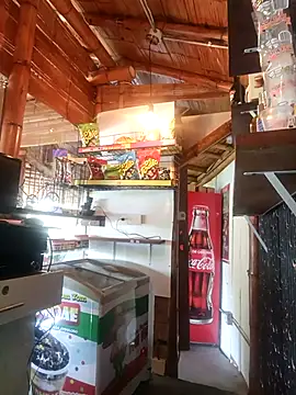 Camila-Valverde online show from December 4, 2025, 2:38 pm