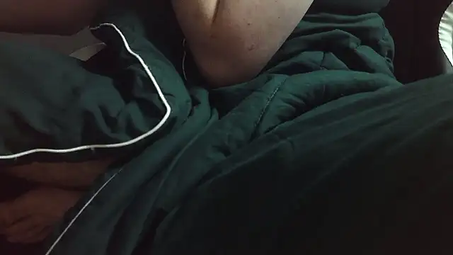 Stripholyday online show from November 11, 2025, 12:11 pm