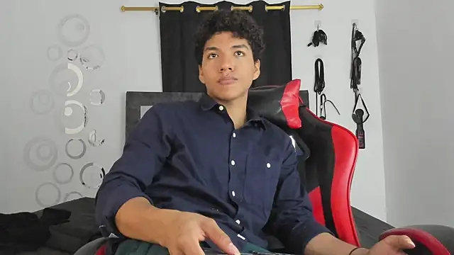 Maximiliano Khalil online show from November 26, 2025, 7:25 pm