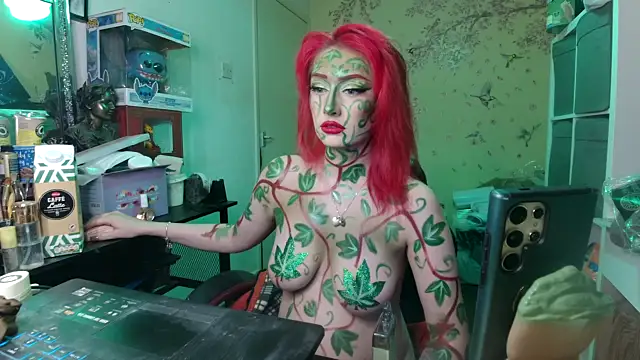 DaniDoodles420 online show from April 15, 2026, 10:10 pm