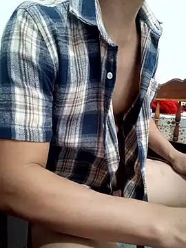 Cafeen19 online show from March 11, 2026, 1:10 am