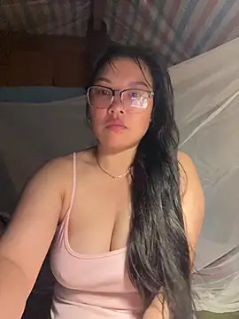 Snapshot of heodat-sexx chatting on May 7, 2026, 1:47 pm heodat-sexx online show from May 7, 2026, 1:47 pm