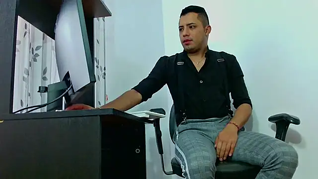 Mike Fetiche online show from January 15, 2026, 12:19 pm