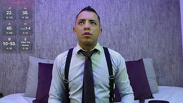 Snapshot of Mike_Fetiche chatting on October 30, 2025, 3:16 am Mike Fetiche online show from October 30, 2025, 3:16 am