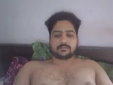 Snapshot of Bad_boy690@xh chatting on October 28, 2025, 8:13 am Bad boy690xh online show from October 28, 2025, 8:13 am