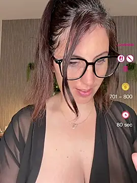 MysteryGirl   online show from May 12, 2026, 7:16 am