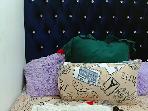 Snapshot of SEXYKENNY21 chatting on November 3, 2025, 8:34 pm SEXYKENNY21 online show from November 3, 2025, 8:34 pm