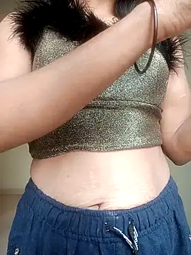 Cute Sanaaya online show from November 26, 2025, 4:12 am