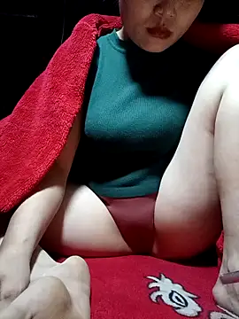 yoyo-mi online show from March 12, 2026, 3:12 am